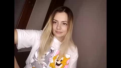 KrissSexi online show from November 2, 2025, 3:14 pm