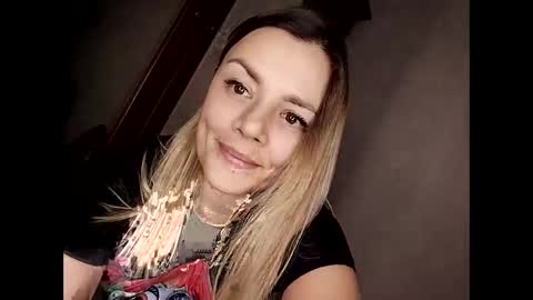 KrissSexi online show from November 7, 2025, 7:14 pm