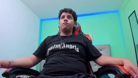 Snapshot of krist_palma chatting on February 12, 2025, 12:05 am krist_palma online show from February 12, 2025, 12:05 am