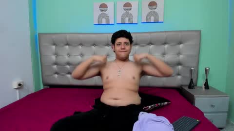 Snapshot of krist_palma chatting on February 19, 2025, 7:38 pm krist_palma online show from February 19, 2025, 7:38 pm