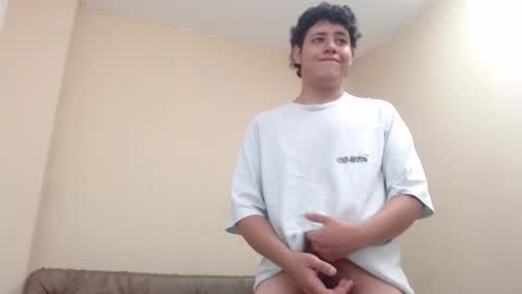 Snapshot of krist_palma chatting on March 8, 2025, 8:25 pm krist_palma online show from March 8, 2025, 8:25 pm