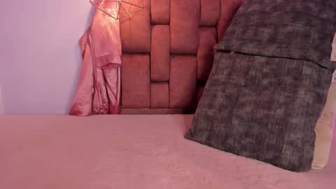 Snapshot of kristakinnky chatting on March 27, 2026, 11:32 am BETANIA online show from March 27, 2026, 11:32 am