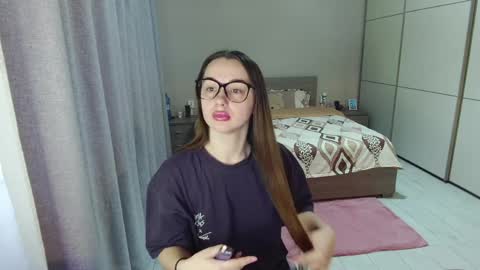 twitter    Annemarye 23 online show from April 2, 2026, 5:16 am