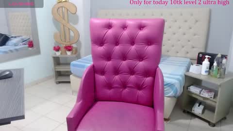 kristel_lee online show from December 28, 2024, 12:45 pm