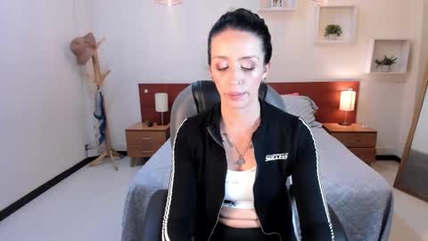 Snapshot of kristen_garner chatting on January 4, 2025, 8:16 pm Sophia online show from January 4, 2025, 8:16 pm