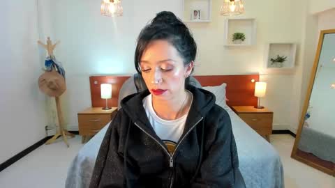 Snapshot of kristen_garner chatting on January 15, 2025, 8:26 pm Sophia online show from January 15, 2025, 8:26 pm