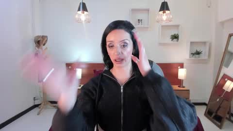 Snapshot of kristen_garner chatting on February 3, 2025, 9:18 pm Sophia online show from February 3, 2025, 9:18 pm