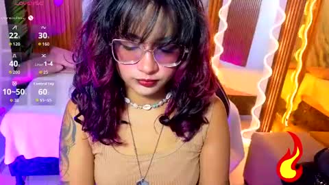 Snapshot of kristen_tay chatting on July 10, 2026, 2:49 am kristen_tay online show from July 10, 2026, 2:49 am