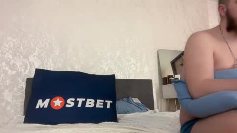 KristenFlame online show from January 5, 2025, 6:35 pm