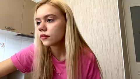 Snapshot of kristifelicien chatting on June 12, 2026, 7:07 am Blake online show from June 12, 2026, 7:07 am