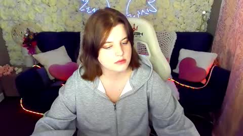 kristifoxy online show from March 24, 2026, 6:07 am