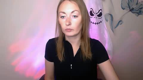 Snapshot of kristinahech_ chatting on October 9, 2025, 6:44 am Kristi online show from October 9, 2025, 6:44 am