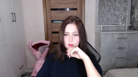 Kristy online show from November 10, 2025, 8:52 pm