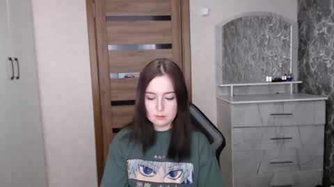 Kristy online show from December 22, 2025, 11:46 pm