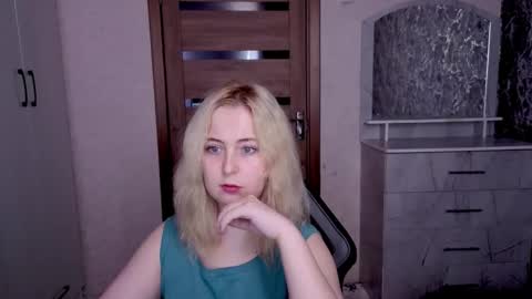 Kristy online show from March 20, 2026, 6:29 am