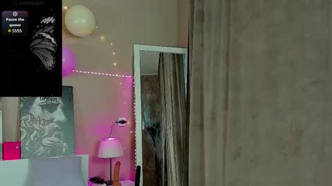 Kristina online show from November 28, 2025, 2:36 am