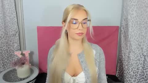 KristyFlowers online show from January 12, 2026, 3:17 pm