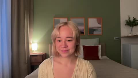 Kristy Nip slip shady  Best model on CB  online show from April 5, 2026, 4:59 pm