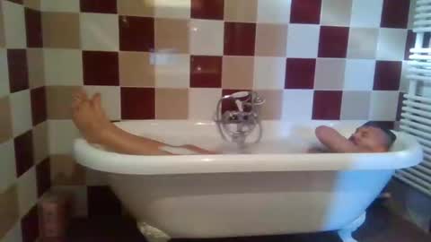 krisu1976 online show from February 2, 2025, 12:35 pm