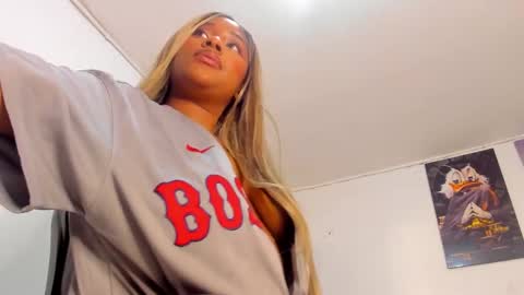 Snapshot of krixtybrown chatting on January 3, 2025, 11:55 pm krixty online show from January 3, 2025, 11:55 pm