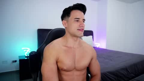 Snapshot of krops_ chatting on March 5, 2025, 2:56 pm KROPS online show from March 5, 2025, 2:56 pm