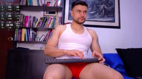 Snapshot of kroy_wood chatting on January 4, 2025, 1:42 pm Kroy Wood online show from January 4, 2025, 1:42 pm