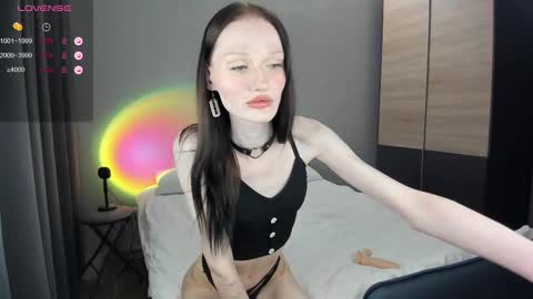 Snapshot of krstn_tg chatting on March 10, 2025, 4:49 am Kris online show from March 10, 2025, 4:49 am