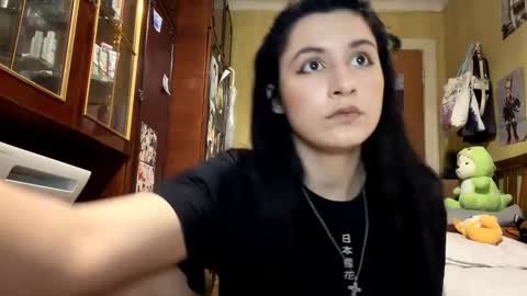 Mira online show from February 17, 2026, 8:26 pm