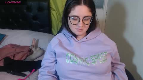 Snapshot of kryystaladams chatting on April 14, 2026, 9:21 pm kryystaladams online show from April 14, 2026, 9:21 pm