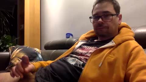 krzysztof1977 online show from March 2, 2026, 10:16 pm