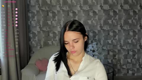 Ksenia online show from October 22, 2025, 7:41 am