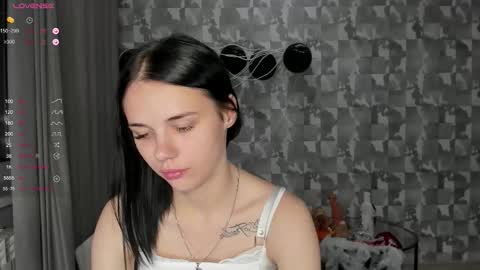 Ksenia online show from October 30, 2025, 2:51 pm