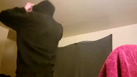 Kubish online show from October 10, 2025, 10:42 pm