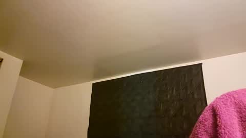 Kubish online show from December 14, 2025, 11:53 pm