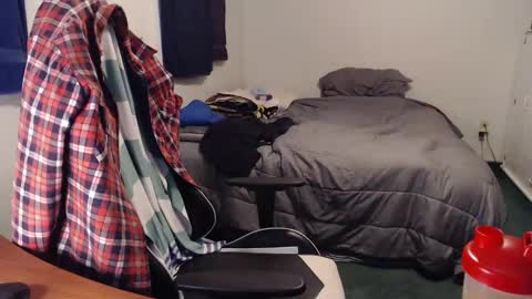 Kuggy online show from January 17, 2025, 9:17 pm