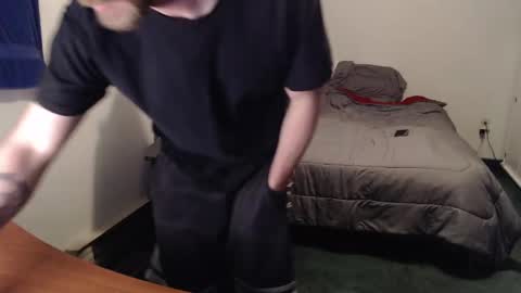 Kuggy online show from February 9, 2025, 1:11 am