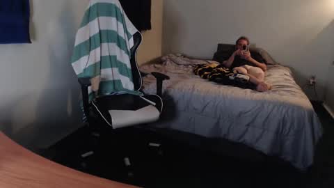 Kuggy online show from September 29, 2025, 12:38 am