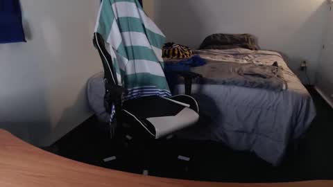 Kuggy online show from October 2, 2025, 9:11 pm