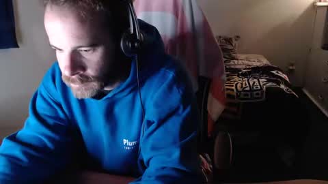 Kuggy online show from November 16, 2025, 11:38 am