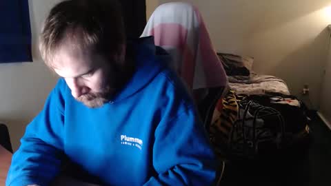 Kuggy online show from December 16, 2025, 1:27 pm