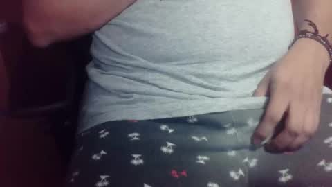 kunahub17 online show from November 11, 2025, 5:18 am