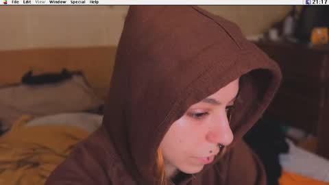 Krypto hethey online show from November 15, 2025, 8:16 pm