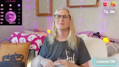 Samantha online show from September 27, 2025, 7:19 pm