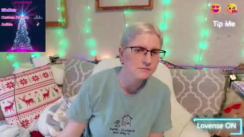 Samantha online show from December 1, 2025, 5:18 pm