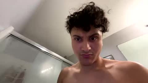 Snapshot of kurlz5stard chatting on November 3, 2025, 8:37 am kurlz5stard online show from November 3, 2025, 8:37 am