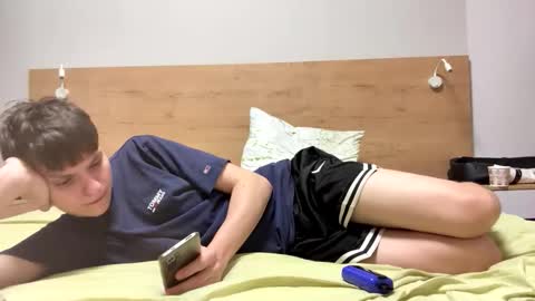 kvara328832 online show from November 29, 2025, 5:38 pm