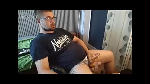 Snapshot of kwiatkowski9808 chatting on September 21, 2025, 9:00 am kwiatkowski9808 online show from September 21, 2025, 9:00 am