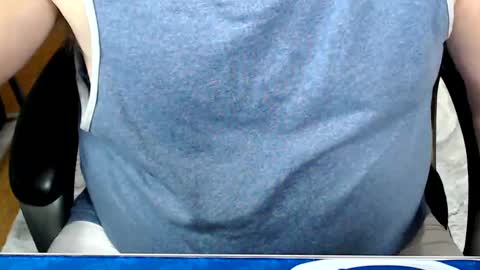 Snapshot of kwib34 chatting on October 19, 2025, 9:54 am kwib34 online show from October 19, 2025, 9:54 am