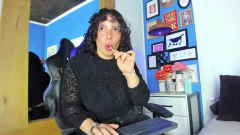 ---Keys--- online show from October 28, 2025, 4:16 am