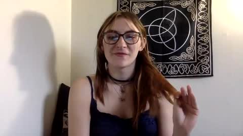 Kylianna online show from November 1, 2025, 7:16 pm